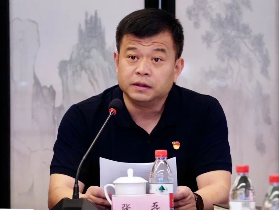 聚力發(fā)展踐使命 攻堅突破顯擔當| 寧興控股黨委召開黨員干部七一座談會
